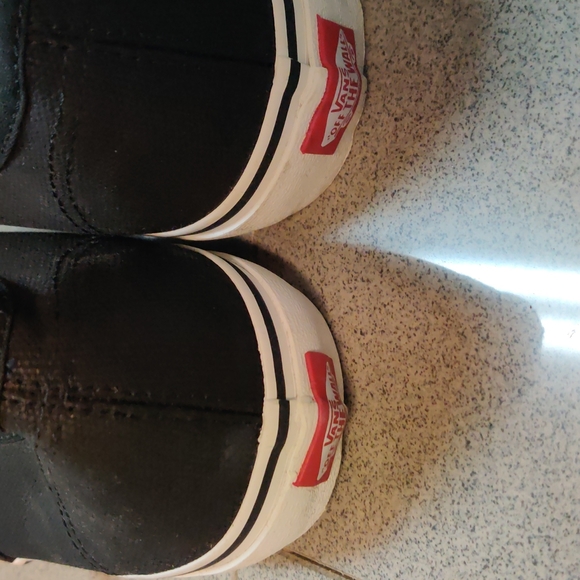 Vans Authentic Men's Sneakers Size 11.5 - Picture 2 of 4